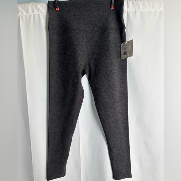 Beyond Yoga high waisted Midi Legging - Picture 1 of 7